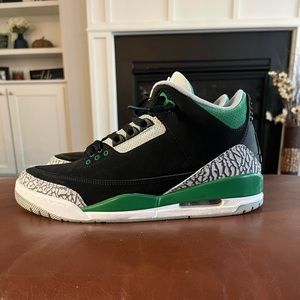 Jordan 3 Pine size 9.5